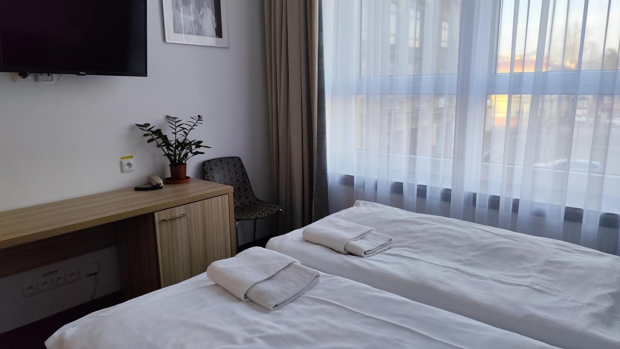 Mini Hotel Akord Ostrava Exterior foto